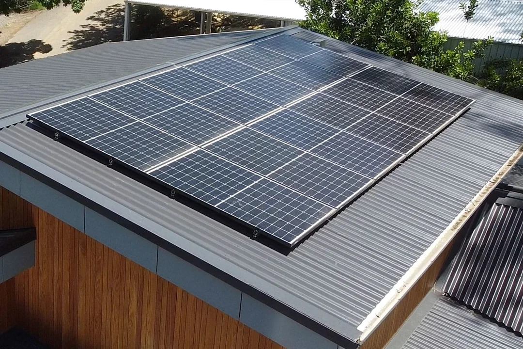 Tindo Solar Panels Albany installed on roof