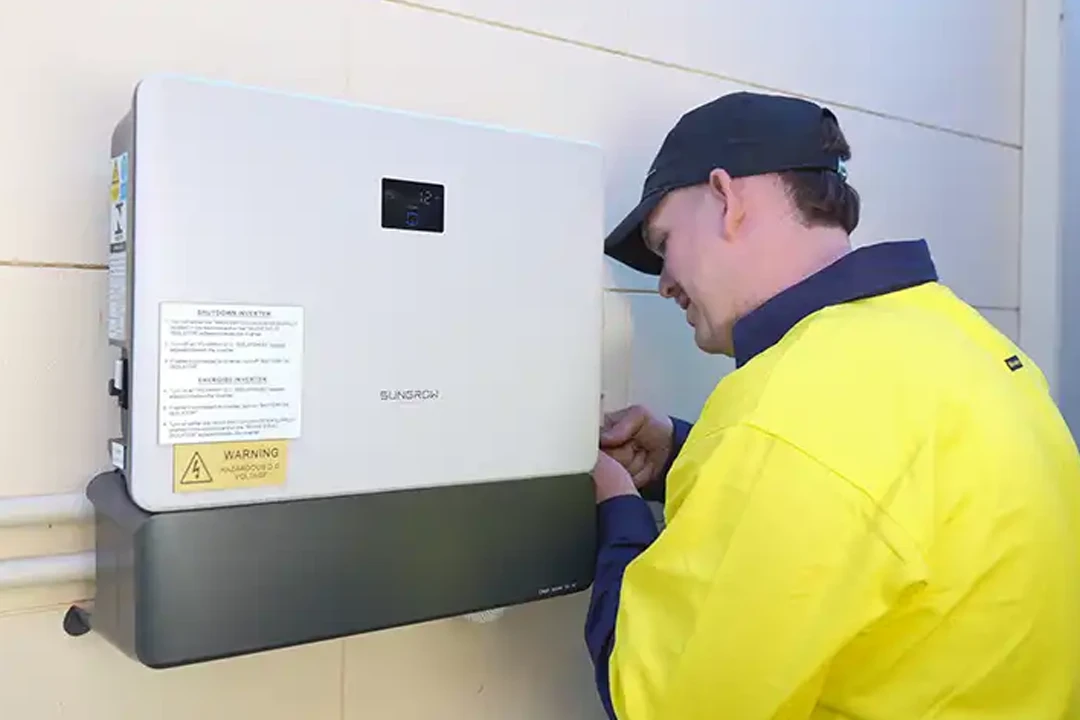 Inverter_Repair_Solar-Service-Guys-08-v2