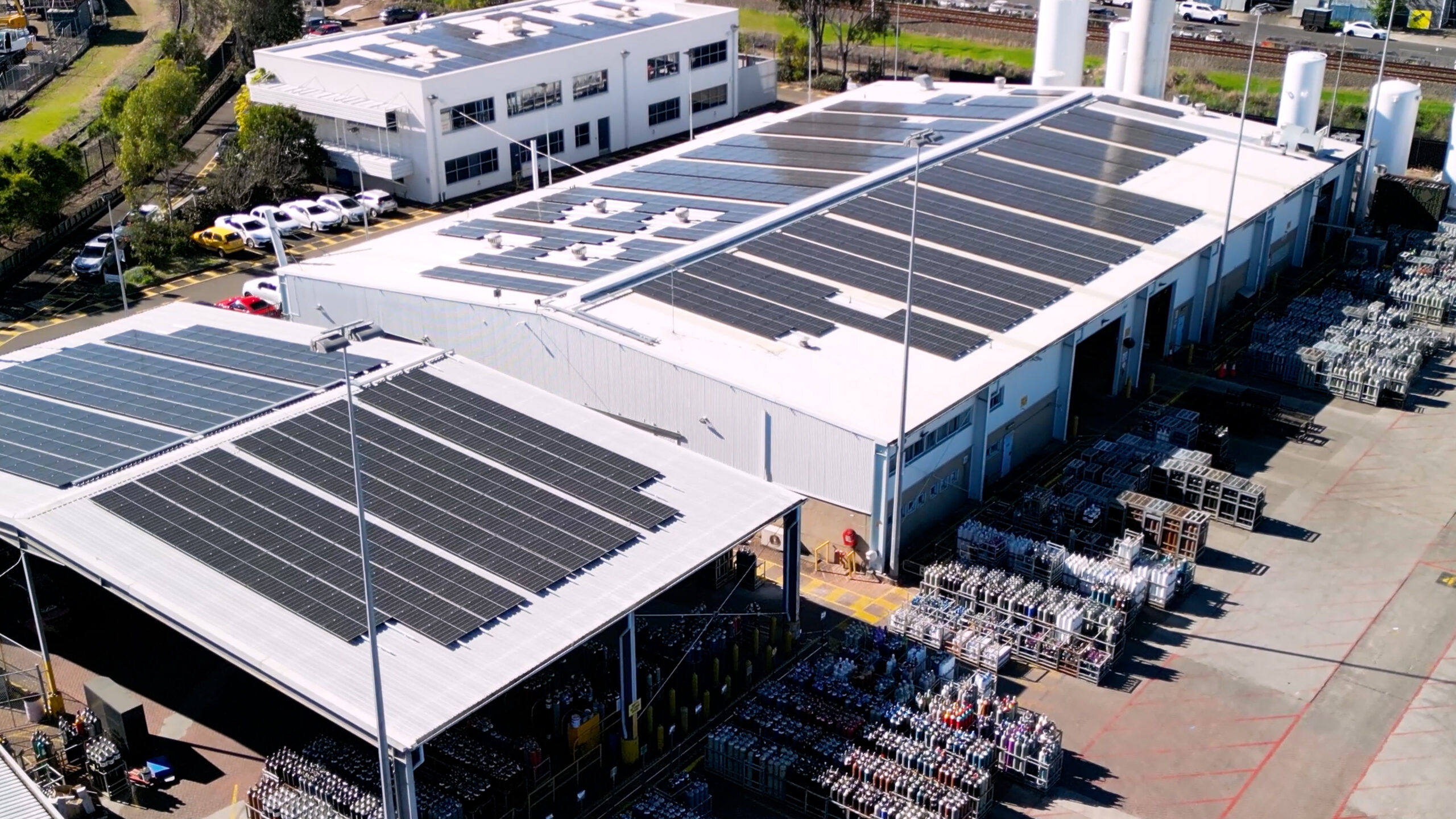eco-ease-solar-panels-commercial (2) commercial solar system
